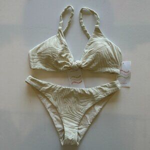 Dippin’ Daisy’s Zen top & Nocturnal bottom